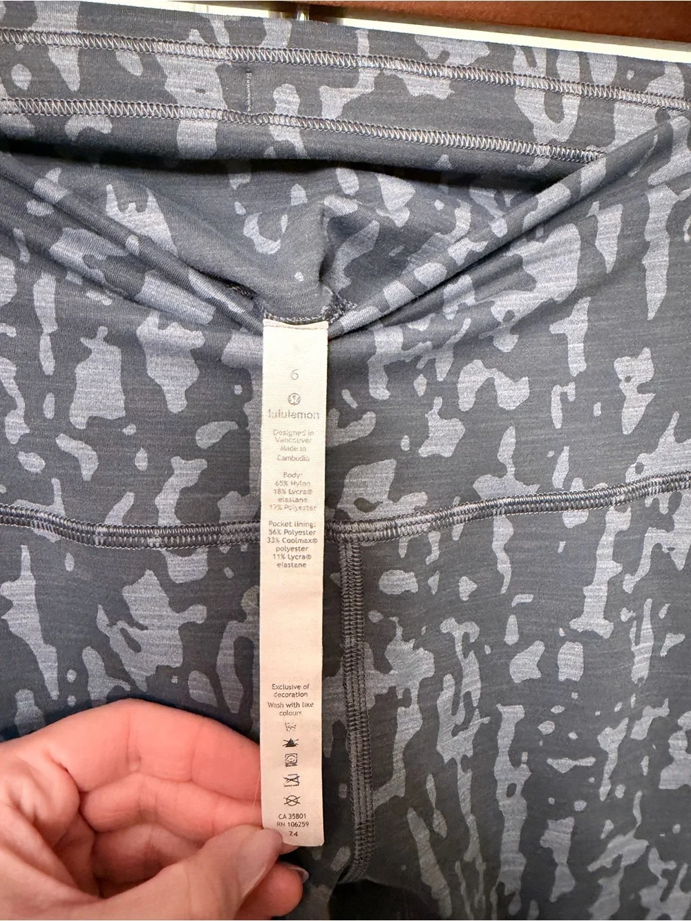 lululemon High Waisted Pattern Legging MSRP $128